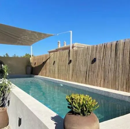 Quiet Algarve Near Albufeira ,beaches, Private Pool, Bbq, Terrace- Algarve Portugal * ألغوز